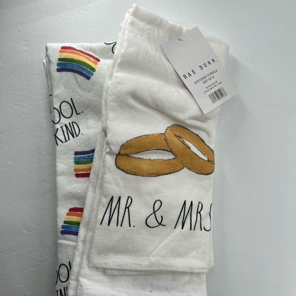 Rae Dunn Kitchen Towels 2 Sets of 2 Towels NEW